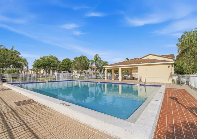 18th image of 6617 Winfield Blvd #10-1, Margate, FL 33063 | MLS# A12048031
