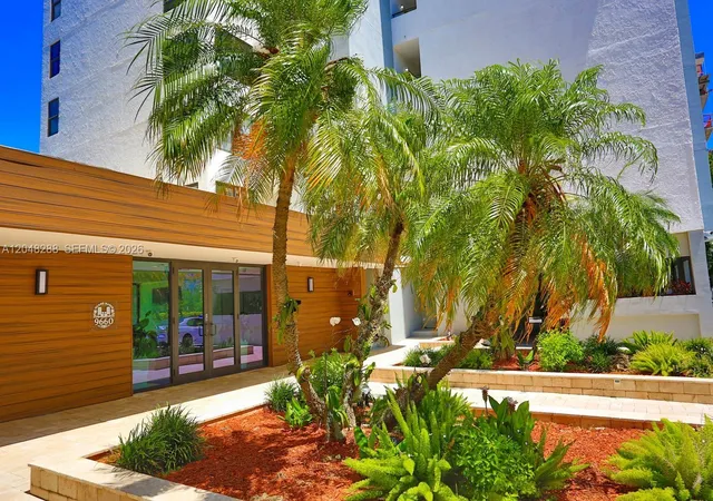 2nd image of 9660 W Bay Harbor Dr #5A, Bay Harbor Islands, FL 33154 | MLS# A12048288