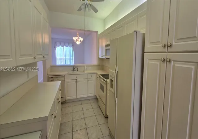 5th image of 7775 Southampton Ter #305, Tamarac, FL 33321 | MLS# A12048322