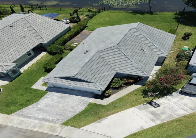 5th image of 9291 Arborwood Cir, Davie, FL 33328 | MLS# A12048608