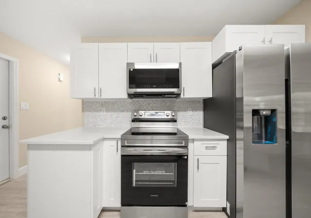 Photo 4 of Single family home for sale at 4119 Tangier St, Sebring, FL 33872 | MLS# B26049109 | Listing updated on 2026-09-27