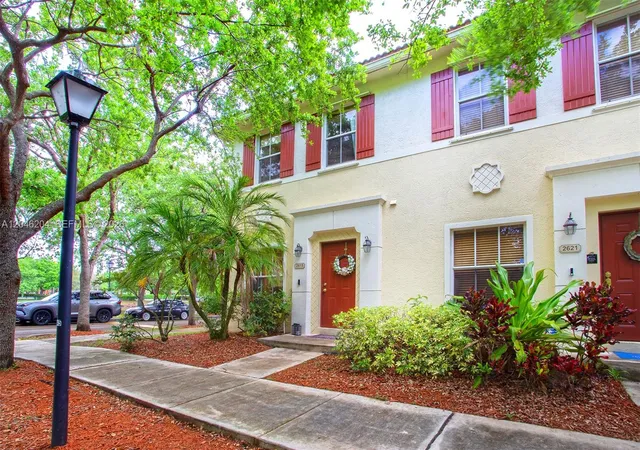 Homes for sale in Miramar, FL | 2615 Sw 100th Ave #2615, Miramar, FL 33025 | MLS# A12046204