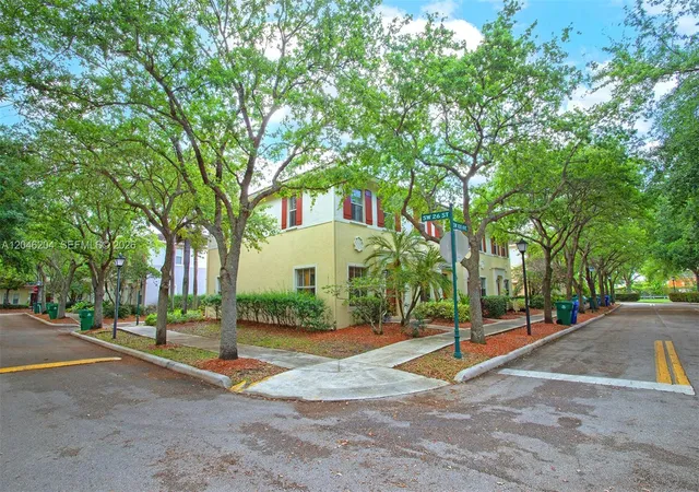 Homes for sale in Miramar, FL | 2615 Sw 100Th Ave #2615, Miramar, FL 33025 | MLS# A12046204