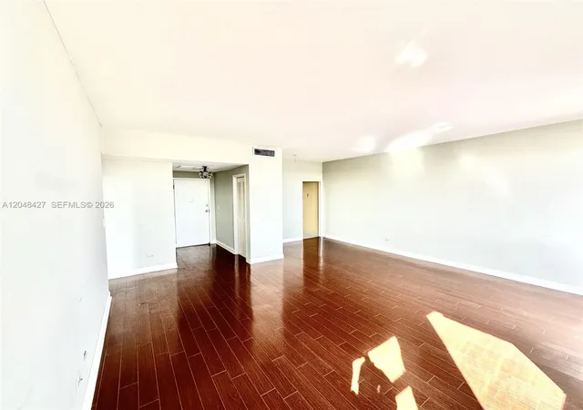 2nd image of 700 Biltmore Wy #1009, Coral Gables, FL 33134 | MLS# A12048427