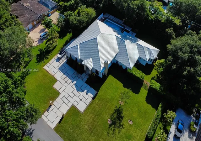 5th image of 9805 Sw 90Th Ave, Miami, FL 33176 | MLS# A12048810