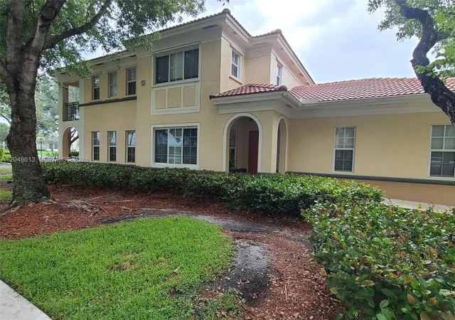 Homes for sale in Miramar, FL | 2541 Centergate Dr, Miramar, FL 33025