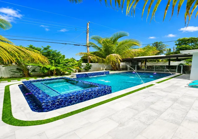 1st image of 1902 Baythorne Rd, West Palm Beach, FL 33415 | MLS# B26049267