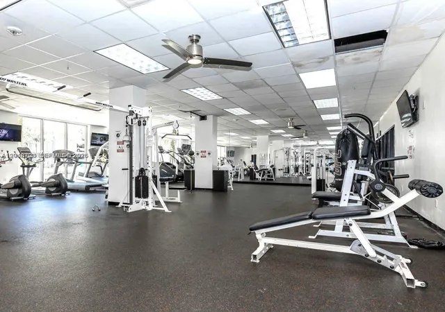 24th image of 19370 Collins Ave #517, Sunny Isles Beach, FL 33160 | MLS# A12048703