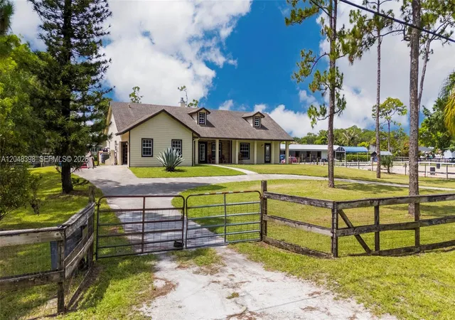 2nd image of 11448 N 59th St N, West Palm Beach, FL 33411 | MLS# A12048398