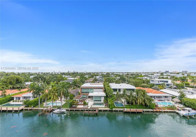 5th image of 9940 W Bay Harbor Dr #7GS, Bay Harbor Islands, FL 33154 | MLS# A12048965