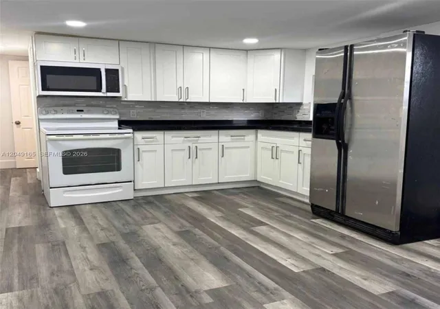 1st image of 2780 Nw 29th Ct, Oakland Park, FL 33311 | MLS# A12049165