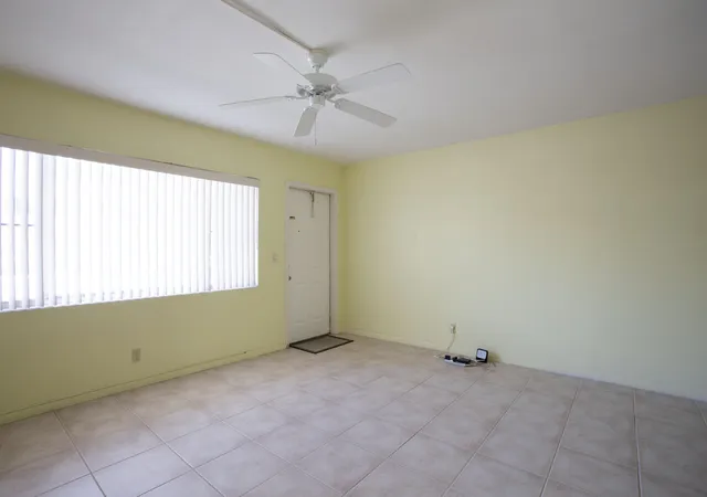 2nd image of 3160 Lake Osborne Dr #108, Lake Worth Beach, FL 33461 | MLS# B26049438
