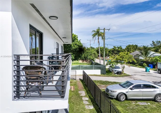4th image of 131 Ne 77Th St, Miami, FL 33138 | MLS# A12049245