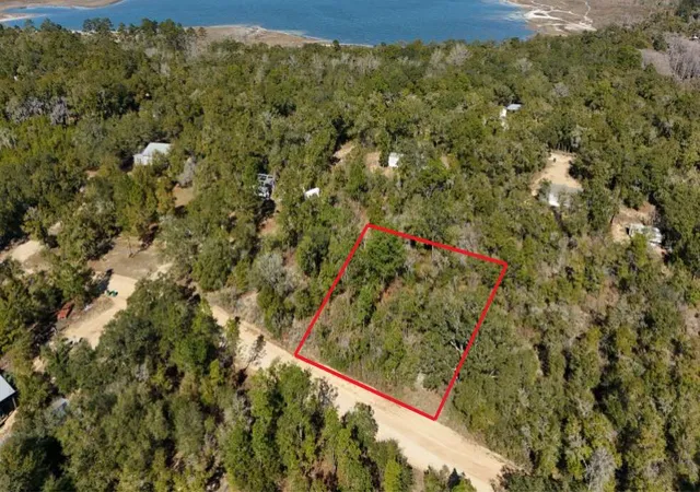 Homes for sale in Chipley, FL | 0 Stewart Lake Rd, Chipley, FL 32428 | MLS# B26049683