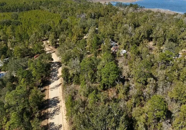 Homes for sale in Chipley, FL | 0 Stewart Lake Rd, Chipley, FL 32428 | MLS# B26049683