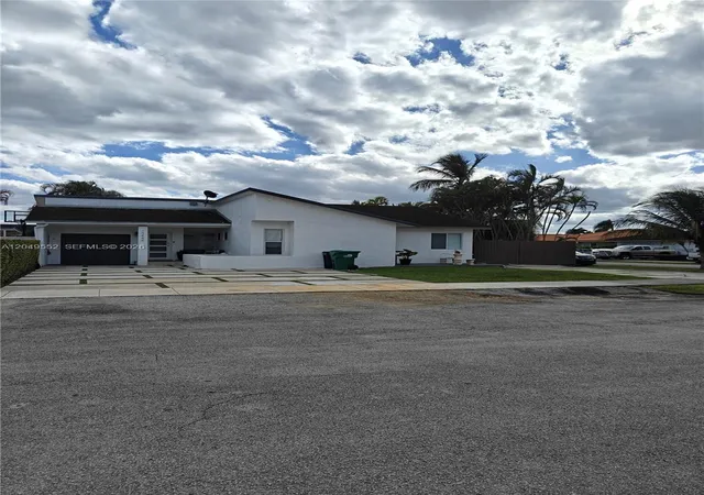 4th image of 14444 Sw 107Th Ter, Miami, FL 33186 | MLS# A12049552