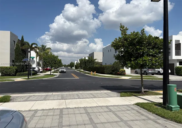 29th image of 7433 Nw 99th Ave, Doral, FL 33178 | MLS# A12032776