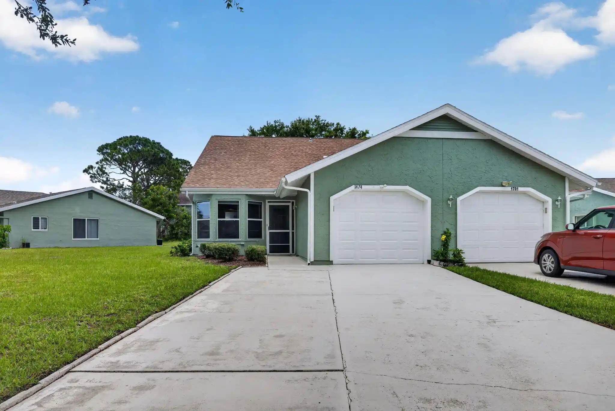 Townhouse for sale at 1474 SE Rivergreen Cir, Port Saint Lucie, FL 34952 | MLS# B26049708
