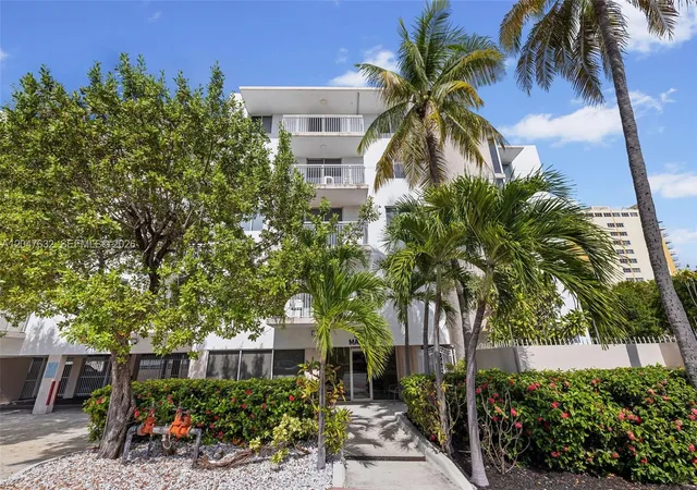 17th image of 3901 Indian Creek Dr 309 #309, Miami Beach, FL 33140 | MLS# A12047632