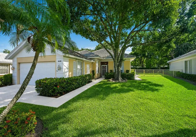 Photo 1 of Sale Pending at 8548 Beaconhill Rd, Palm Beach Gardens, FL 33410 | MLS# B26049788 | Listing updated on 2026-10-01