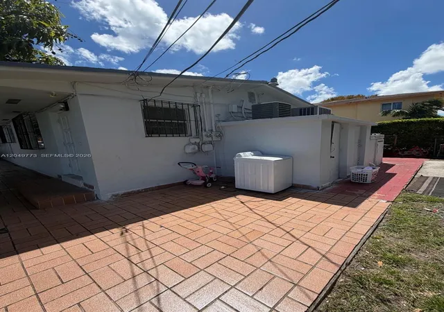 5th image of 41 E 20Th St, Hialeah, FL 33010 | MLS# A12049773
