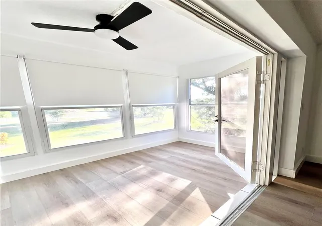 Listing Photo 5 - Condo for sale in building located at 2510 Sw 81St Ave, Davie, FL 33324 - Unit #208