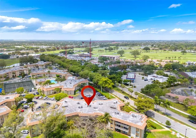 Homes for sale in Miami Lakes, FL | 7400 Miami Lakes Drive, Miami Lakes, FL 33014 | Houzeo