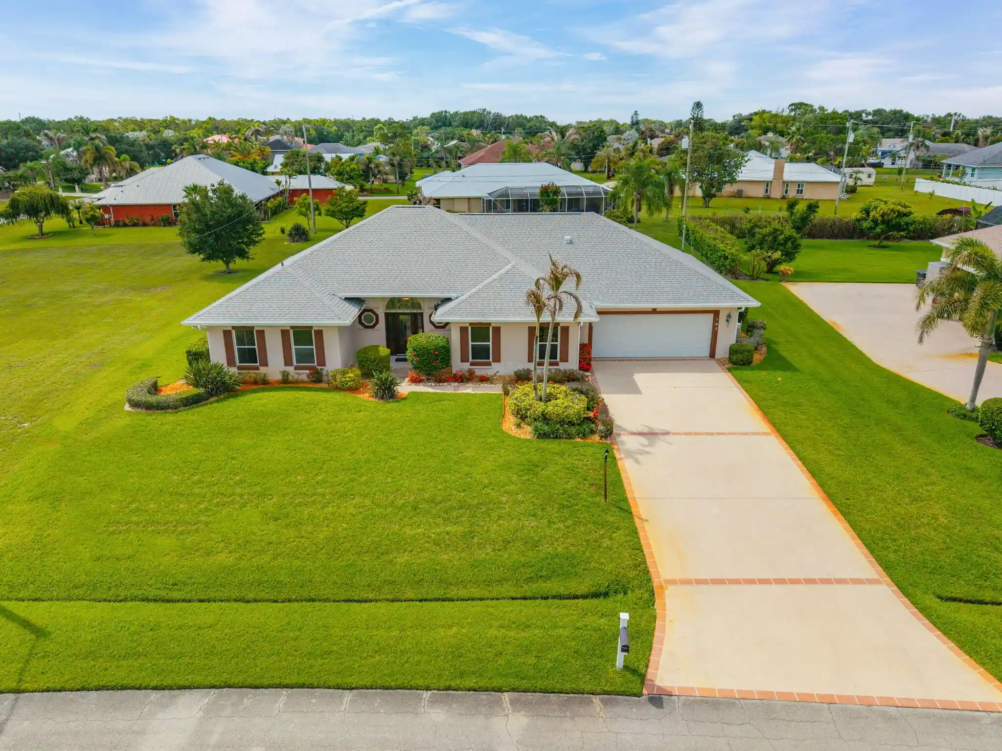 Photo 1 of Single family home for sale at 165 Sw Hawthorne Cir, Port St Lucie, FL 34953 | MLS# B26049908 | Listing updated on 2026-10-10