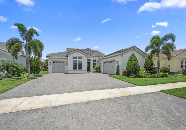 Photo 3 of Single family home for sale at 4788 Estates Cir, Loxahatchee, FL 33470 | MLS# B26049930 | Listing updated on 2026-09-23