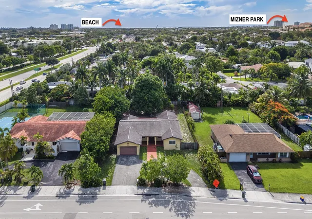 Photo 1 of Single family home for sale at 1200 Nw 4th Avenue, Boca Raton, FL 33432 | MLS# B26049934 | Listing updated on 2026-10-05