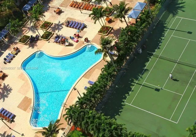 2nd image of 19370 Collins Ave, Sunny Isles Beach, FL 33160