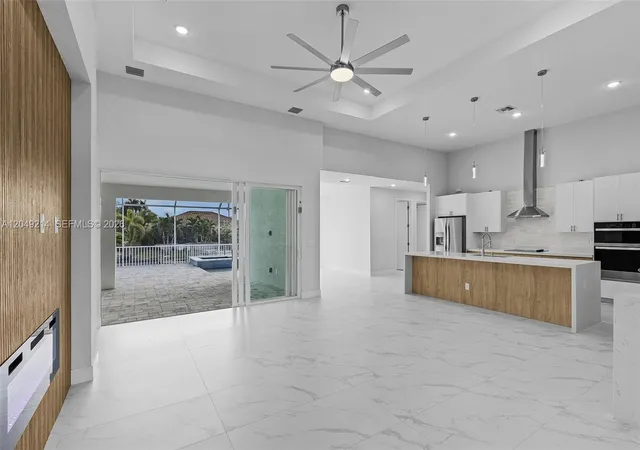 Homes for sale in Cape Coral, FL | 1430 Se 23Rd St, Cape Coral, FL 33990 | MLS# A12049214