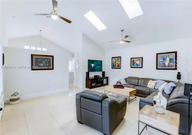 Homes for sale in Miami Lakes, FL | 15241 Nw 89th Ave, Miami Lakes, FL 33018 | MLS# A12049913