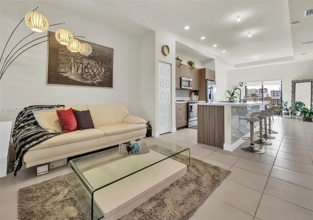 4th image of 8045 Nw 104Th Ave, Doral, FL 33178