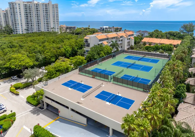 Photo 4 of Condo for sale at 3912 S Ocean Blvd #308, Highland Beach, FL 33487 | MLS# B26050111 | Listing updated on 2026-09-23