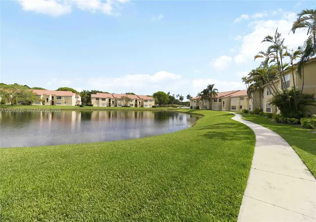 26th image of 12760 Vista #724, Sunrise, FL 33325 | MLS# A12050220