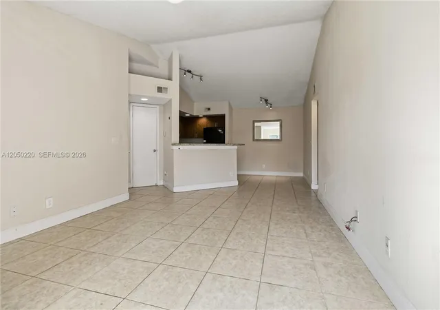 5th image of 12760 Vista #724, Sunrise, FL 33325 | MLS# A12050220