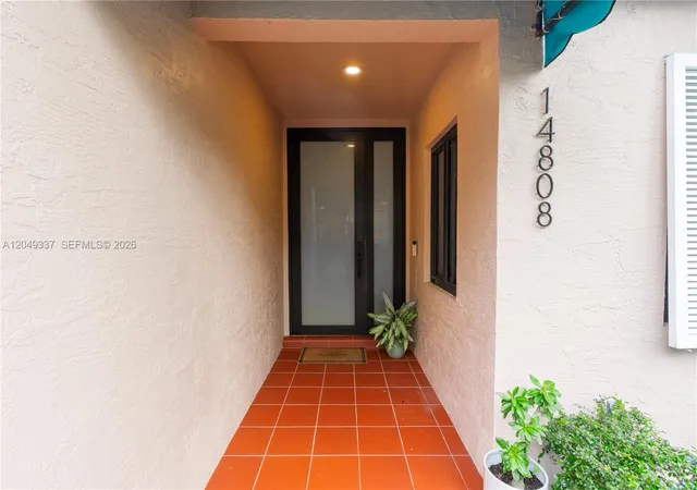 Homes for sale in Miami Lakes, FL | 14808 Balgowan Rd, Miami Lakes, FL 33016 | MLS# A12049337