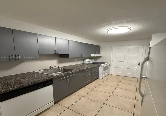 4th image of 8600 Sw 109Th Ave #4112, Miami, FL 33173 | MLS# A12050434