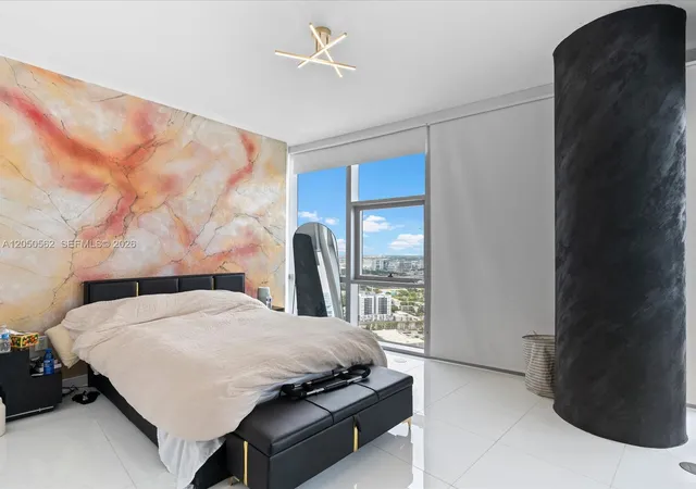 5th image of 851 Ne 1St Ave #3000, Miami, FL 33132 | MLS# A12050562