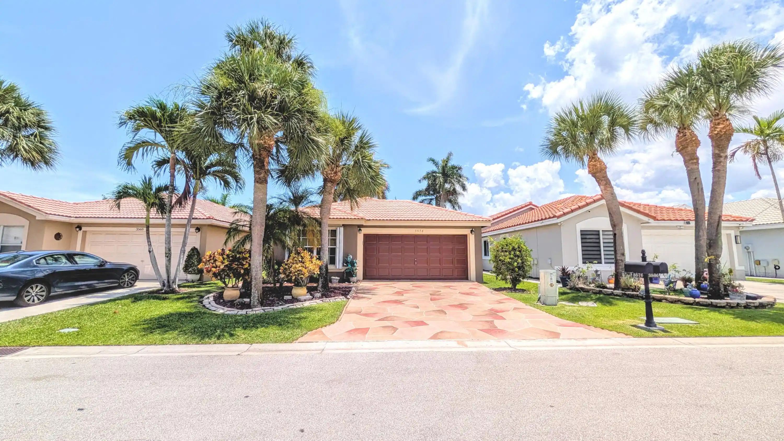 Photo 1 of Single family home for sale at 3576 Stratton Ln, Boynton Beach, FL 33436 | MLS# B26050274 | Listing updated on 2026-10-19