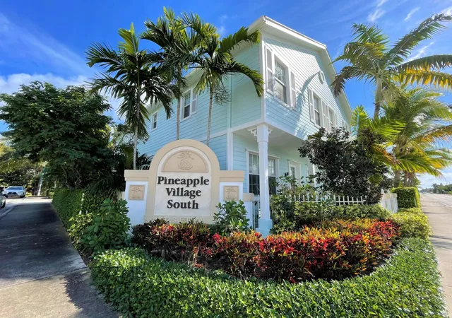 2nd image of 902 S Federal Hwy #6, Lake Worth Beach, FL 33460 | MLS# B26050294