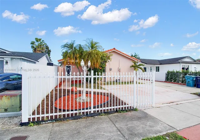 2nd image of 19721 Sw 122nd Pl, Miami, FL 33177 | MLS# A12050608