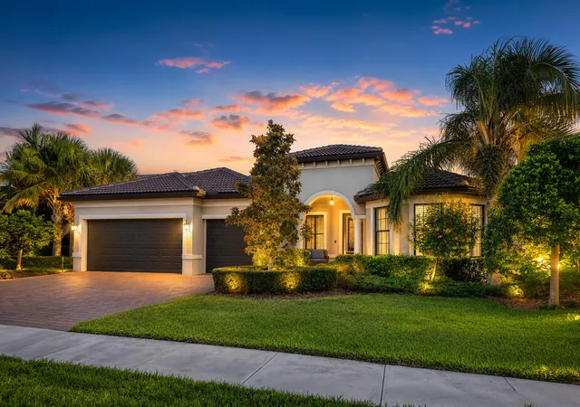 1st image of 604 Se Monteiro Dr, Port St Lucie, FL 34984 | MLS# B26050315