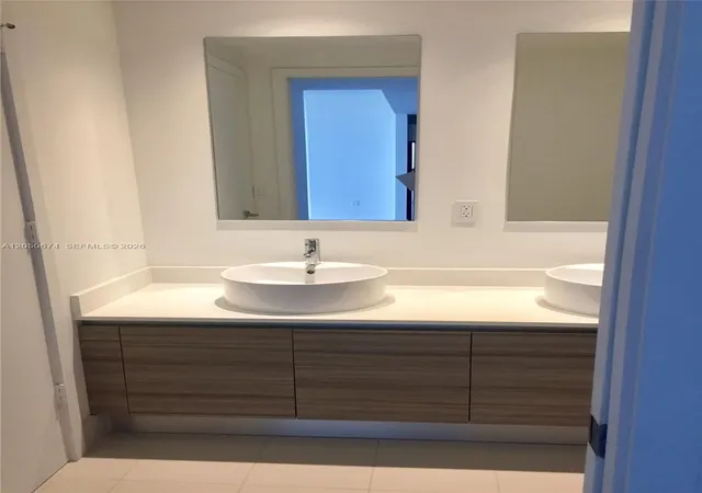 Homes for sale in Miami, FL | 121 Ne 34th St #912, Miami, FL 33137 | MLS# A12050674