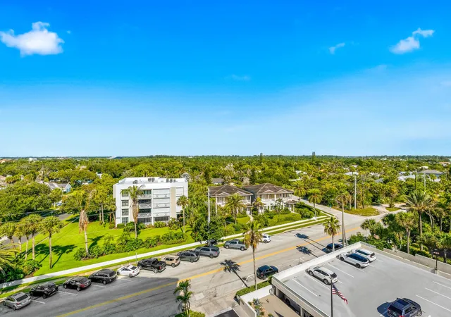 Photo 3 of Condo for sale at 3554 Ocean Dr, Vero Beach, FL 32963 | MLS# B26050340 | Listing updated on 2026-10-07
