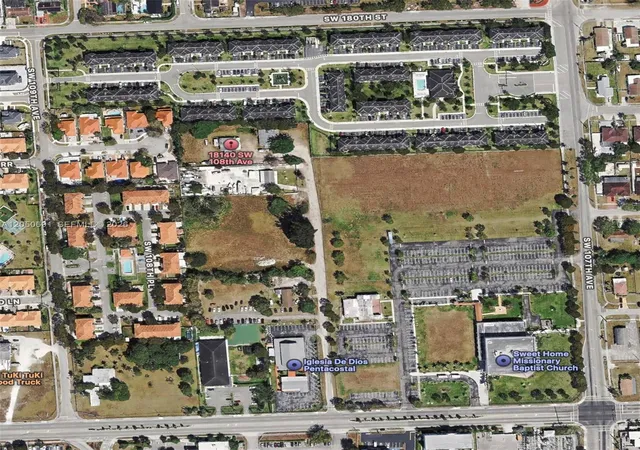 2nd image of 18140 Sw 108th Ave, Miami, FL 33157 | MLS# A12050691