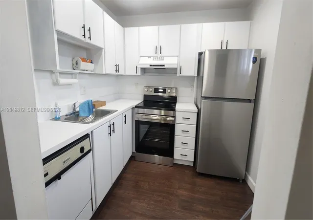 3rd image of 7541 Nw 16Th St #1507, Plantation, FL 33313 | MLS# A12049812