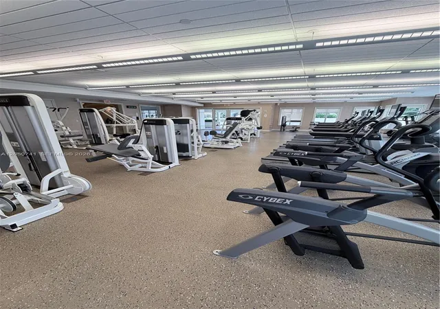 20th image of 20000 E Country Club Dr #405, Miami, FL 33180 | MLS# A12050741