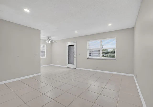 Homes for sale in Delray Beach, FL | 40 Burgundy A, Delray Beach, FL 33484 | MLS# B26050398